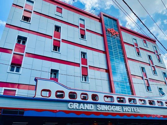 Grand singgie hotel