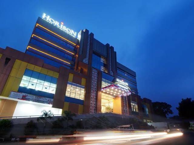 Horison Hotel Pematang Siantar Image