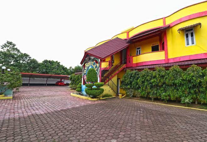 Hotel rembulan