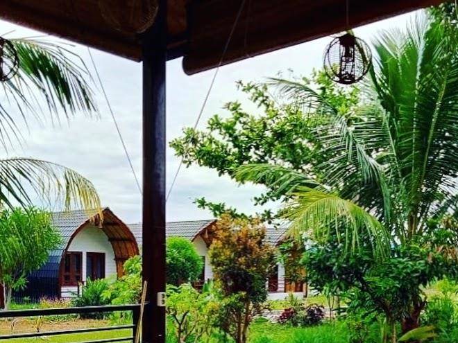 Gino's place bungalows & restaurant