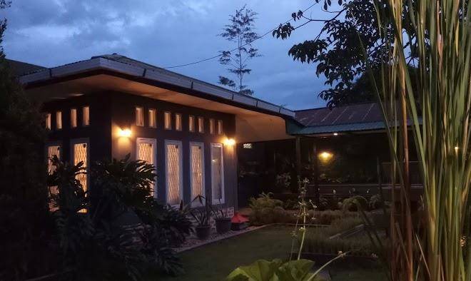 Hotel putri dani