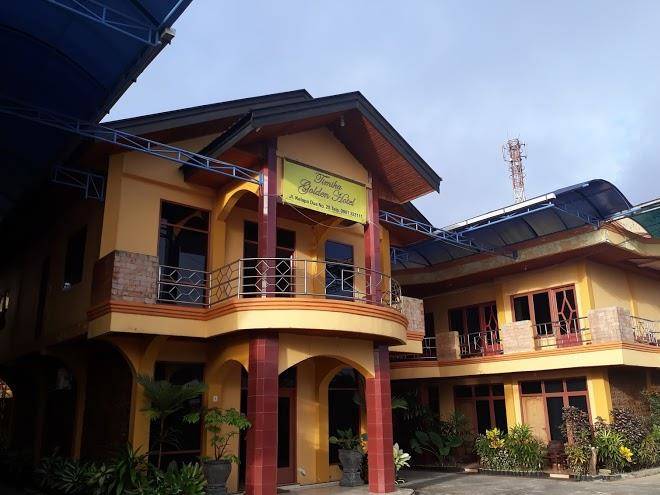 Hotel golden mimika