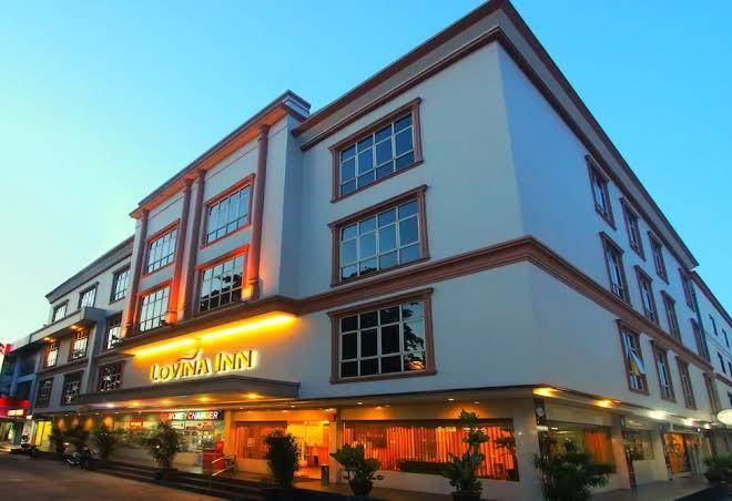 Lovina inn penuin