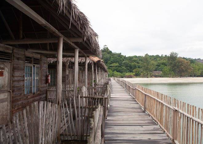 Telunas beach resort
