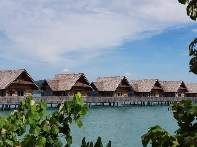 Telunas private island