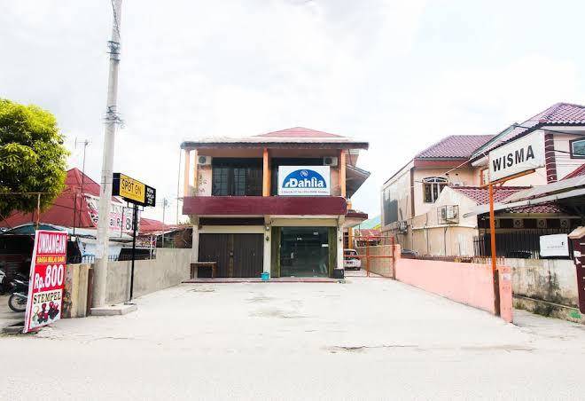 Spot On 2721 Wisma Dahlia Image