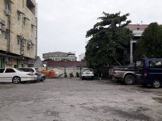 Wisma rainbow kampung dalam