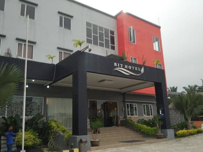 Bit hotel