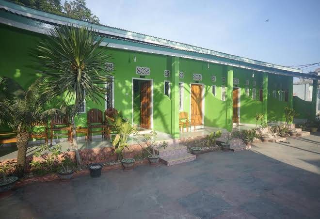 Hotel panda 1