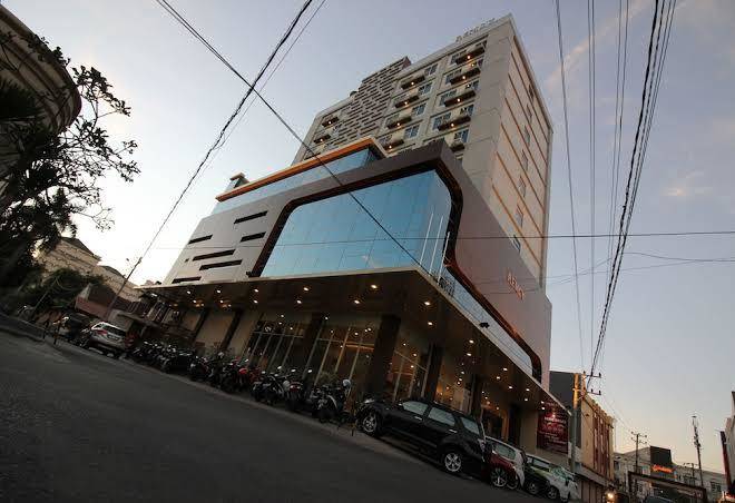 Hotel remcy panakkukang makassar