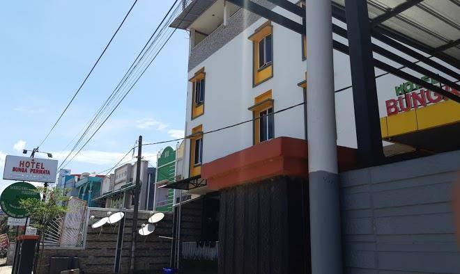 Hotel bunga permata