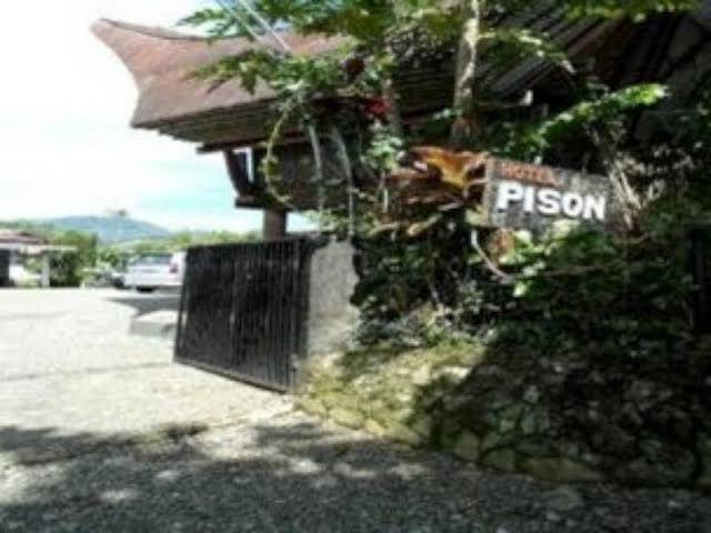Hotel Pison Image