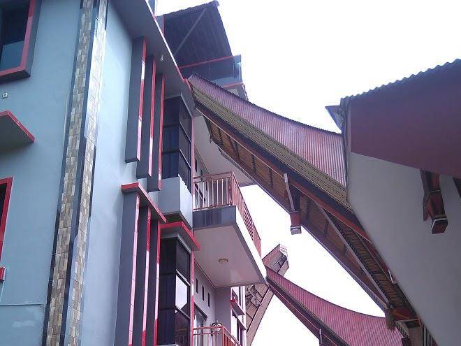 Hotel puri artha