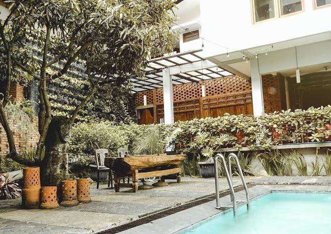 Lotus art garden hotel