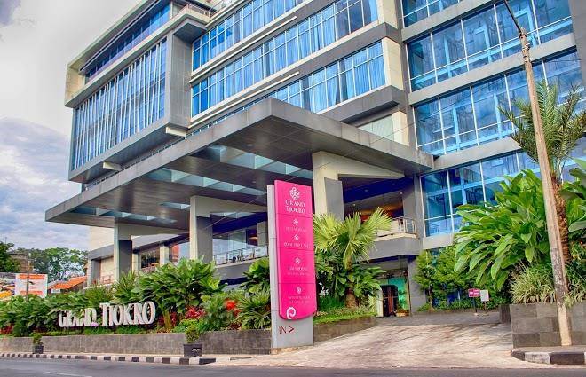 Grand tjokro hotel