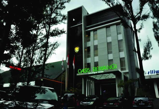 Oasis siliwangi hotel bandung