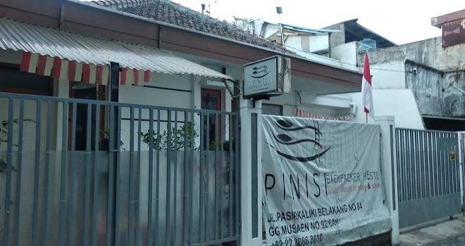 Pinisi backpacker