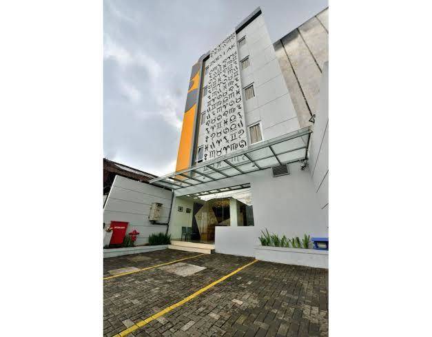 Zodiak Kebonjati Hotel Bandung Image