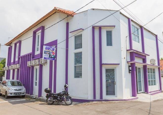 Reddoorz plus tuparev cirebon 2