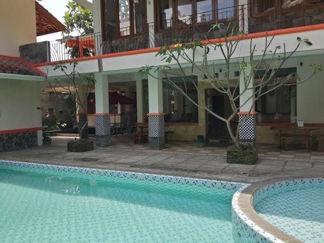 A'rondari hotel