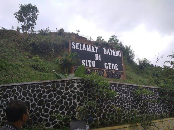 Daya Grand Hotel Image