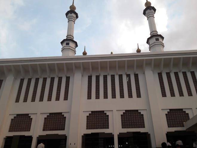Hotel kencana