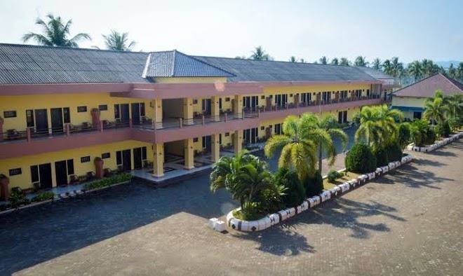 Uni beach hotel