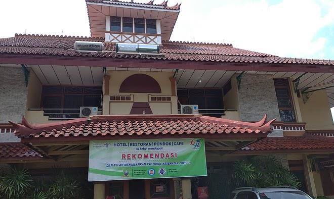 Airy prabu geusan ulun 22 sumedang