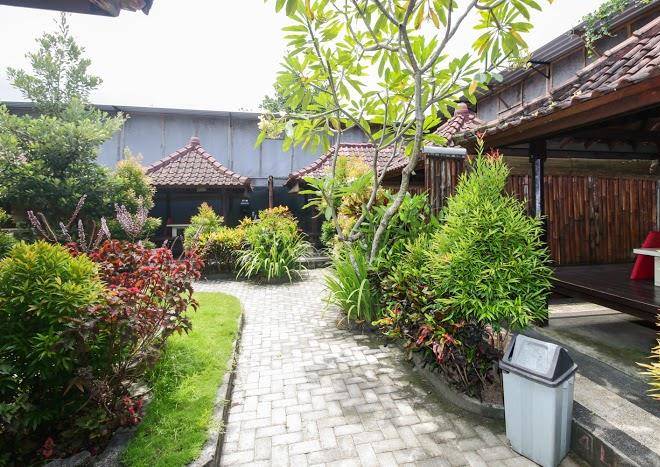 Airy eco mataram cakranegara anggada 18 lombok