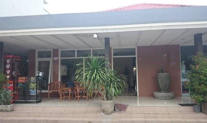 Hotel catur warga