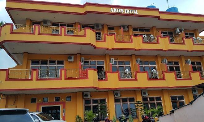 Aries hotel