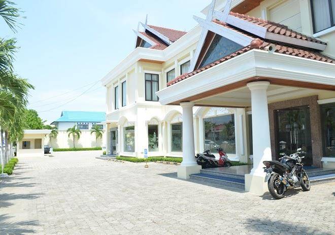 Ratih hotel & restaurant