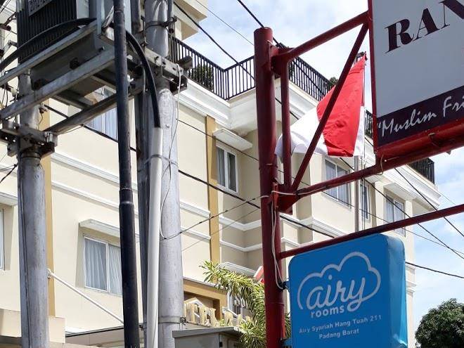 Airy syariah padang barat hang tuah 211
