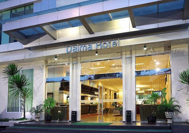 Daima hotel padang