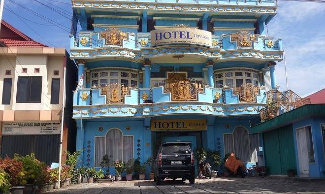 Hotel trivadoh