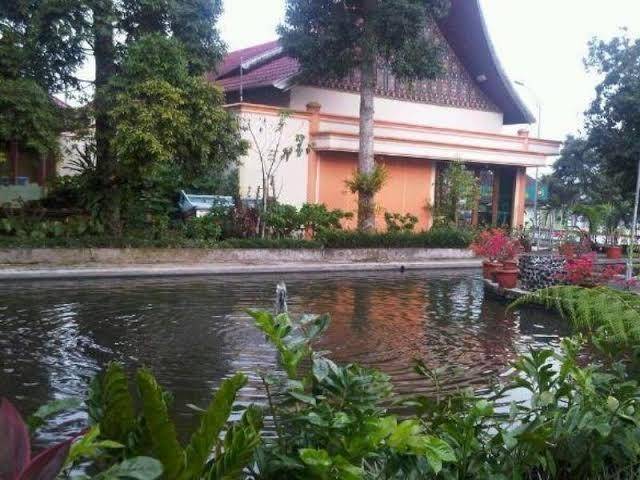 Wisma Pangeran Image
