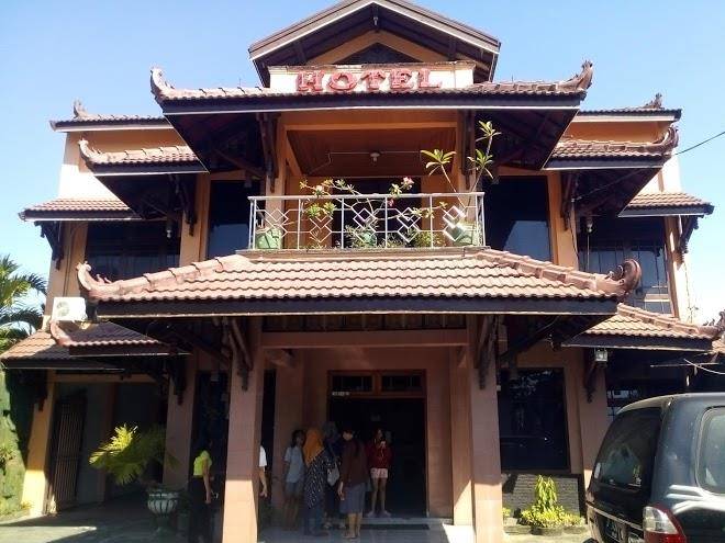 Hotel gemah ripah