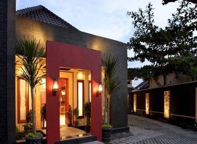 Adya nalendra boutique hotel
