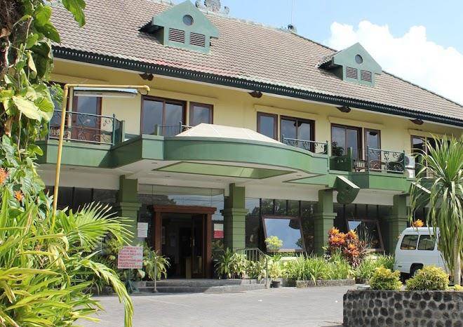 Hotel winotosastro garden