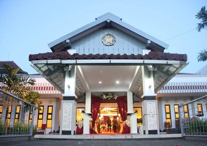 Uc hotel ugm bintang 3