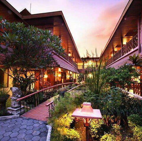 Puri artha hotel