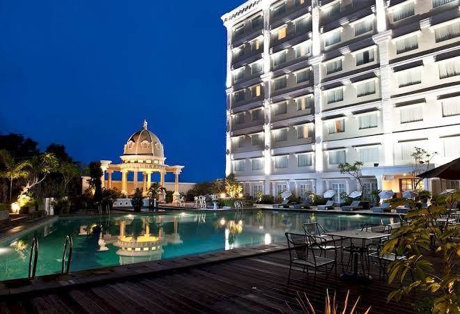 The rich jogja hotel