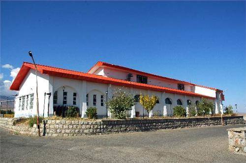 Marand Tourist Hotel Image