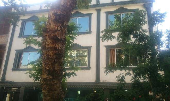 Ava hotel