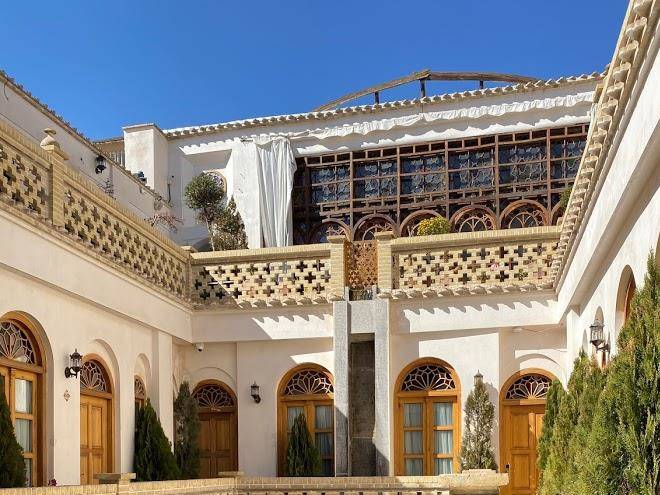 Ghasr monshi boutique hotel