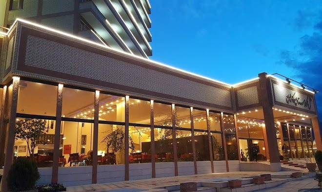 Negarestan hotel