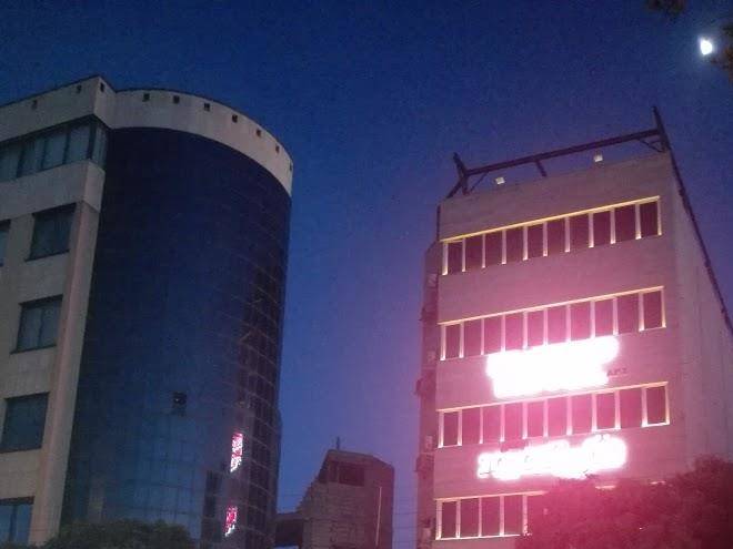 Zendehrod hotel