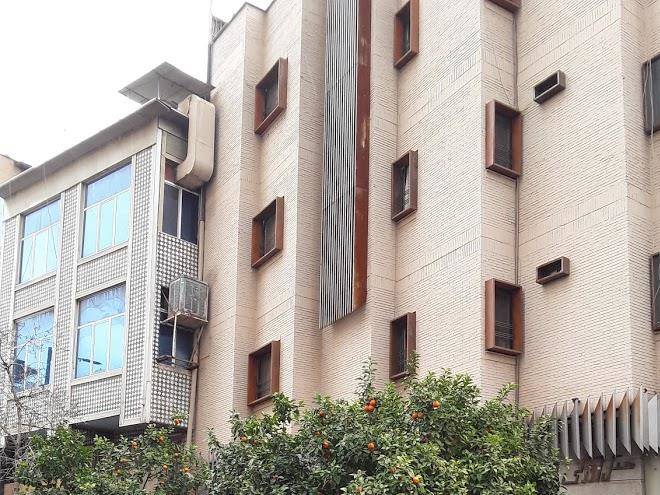 Roodaki hotel