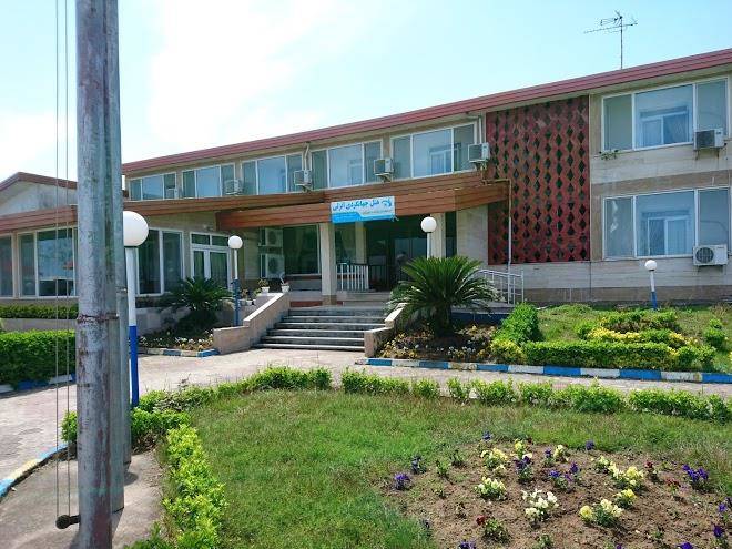 Anzali tourist hotel