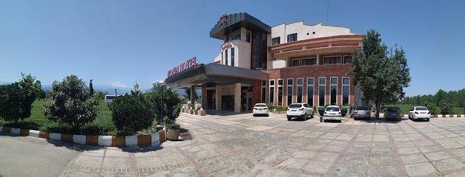 Moein hotel